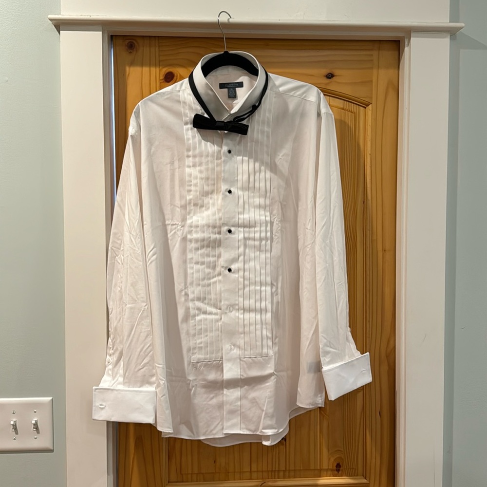Tuxedo shirt. Winged collar. NWOT